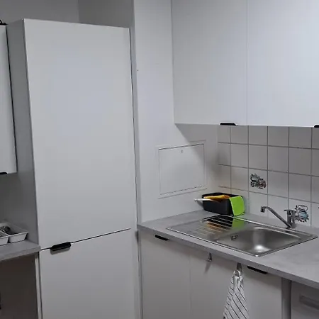 Apartment 3-zimmer-apartment Stay-at-aj Homes Boenen Mit Komplett Ausgestatteter Kueche, Balkon, 6 Hotel-boxspringbetten & Schlafsofa Sowie Kostenlos Inklusive Bettwaesche & Handtuecher, Verbrauchsartikel, Parkplatz, Wifi & Smarttv Bonen