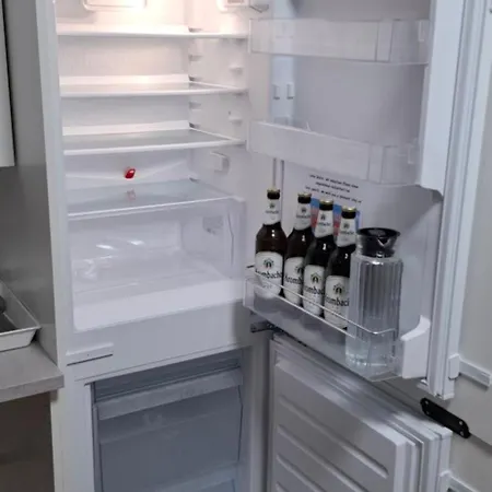 3-zimmer-apartment Stay-at-aj Homes Boenen Mit Komplett Ausgestatteter Kueche, Balkon, 6 Hotel-boxspringbetten & Schlafsofa Sowie Kostenlos Inklusive Bettwaesche & Handtuecher, Verbrauchsartikel, Parkplatz, Wifi & Smarttv Apartment *