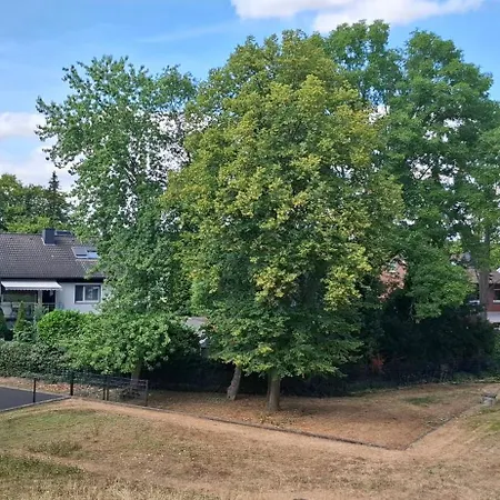 3-zimmer-apartment Stay-at-aj Homes Boenen Mit Komplett Ausgestatteter Kueche, Balkon, 6 Hotel-boxspringbetten & Schlafsofa Sowie Kostenlos Inklusive Bettwaesche & Handtuecher, Verbrauchsartikel, Parkplatz, Wifi & Smarttv