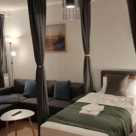 3-zimmer-apartment Stay-at-aj Homes Boenen Mit Komplett Ausgestatteter Kueche, Balkon, 6 Hotel-boxspringbetten & Schlafsofa Sowie Kostenlos Inklusive Bettwaesche & Handtuecher, Verbrauchsartikel, Parkplatz, Wifi & Smarttv Apartment Bonen